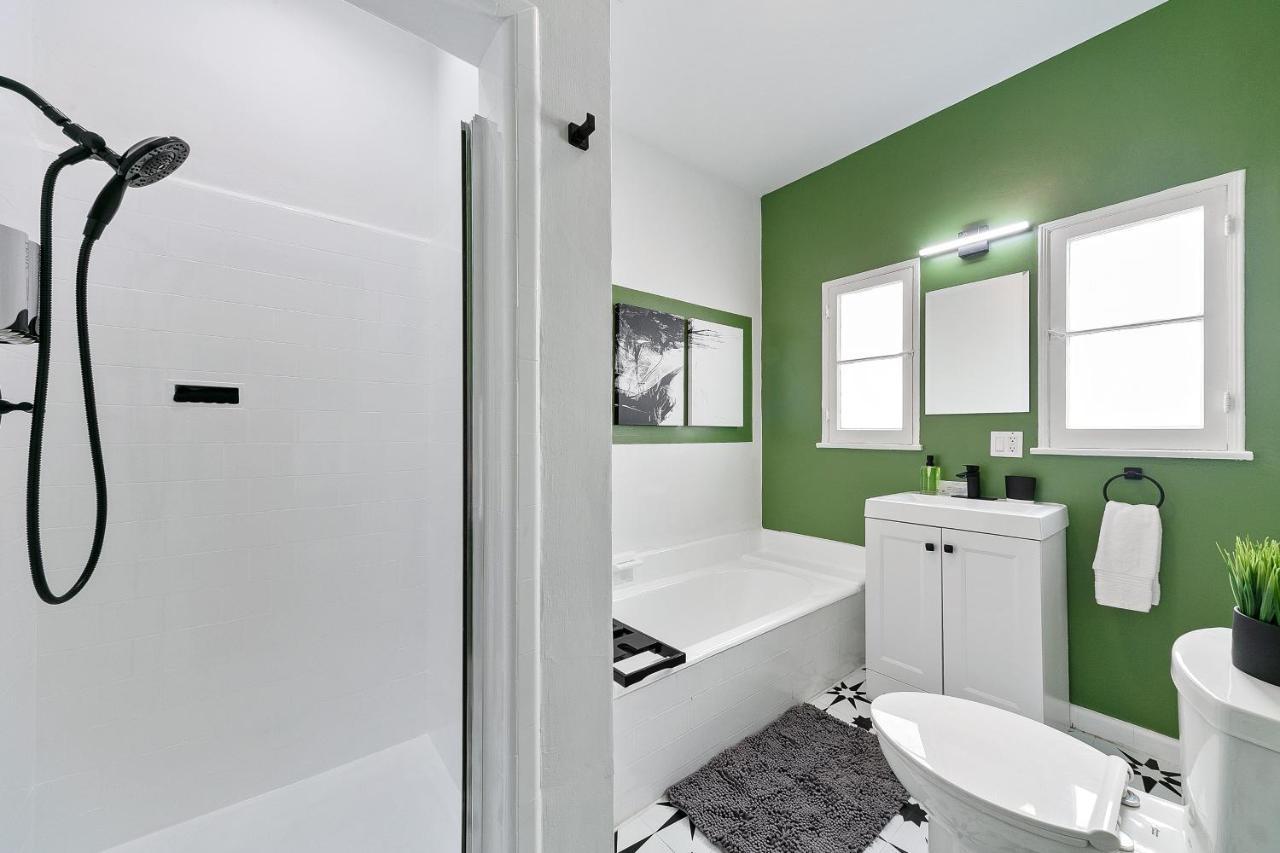 Beverly Hills Stylish & 1 Bedroom + Parking Apartahotel *