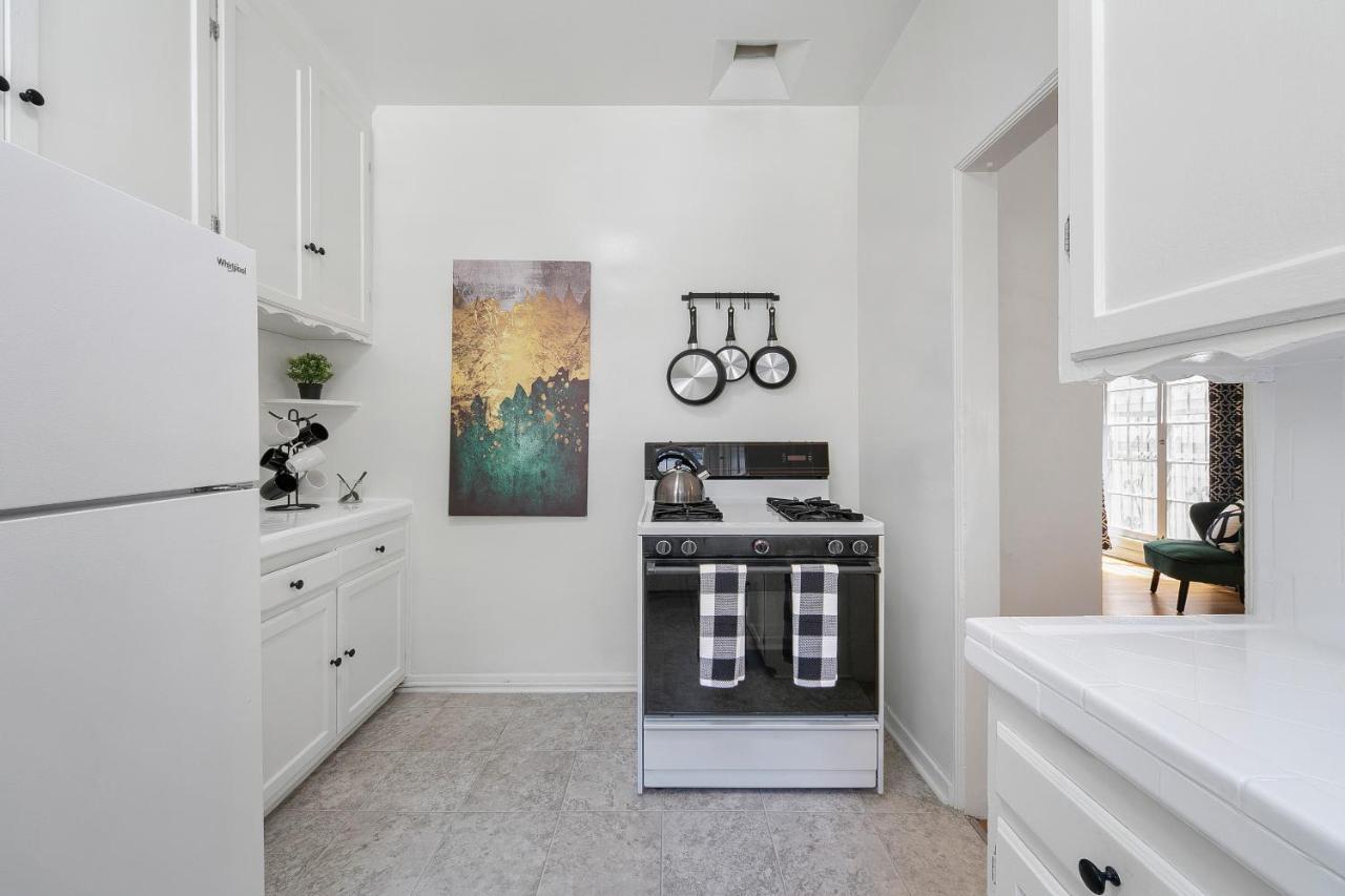 Beverly Hills Stylish & 1 Bedroom + Parking * Los Ángeles